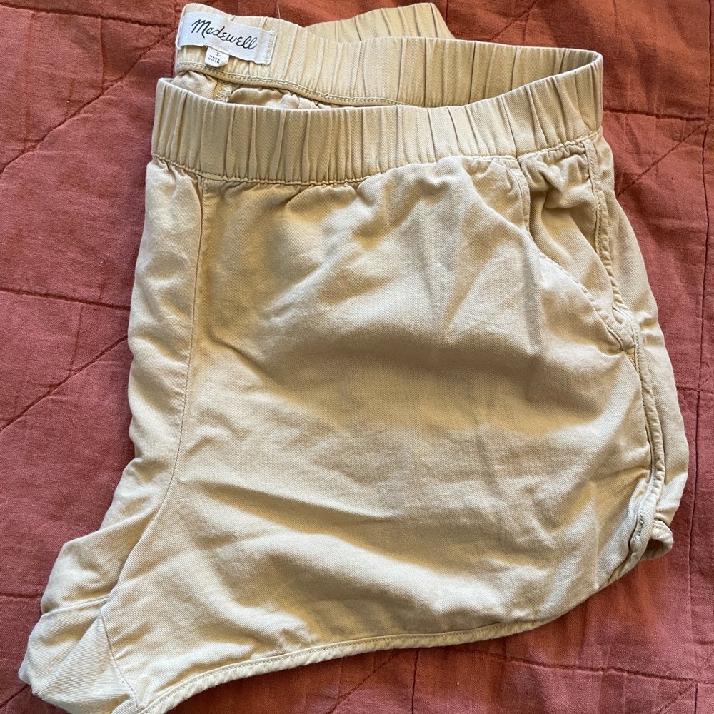 Madewell pull on shorts